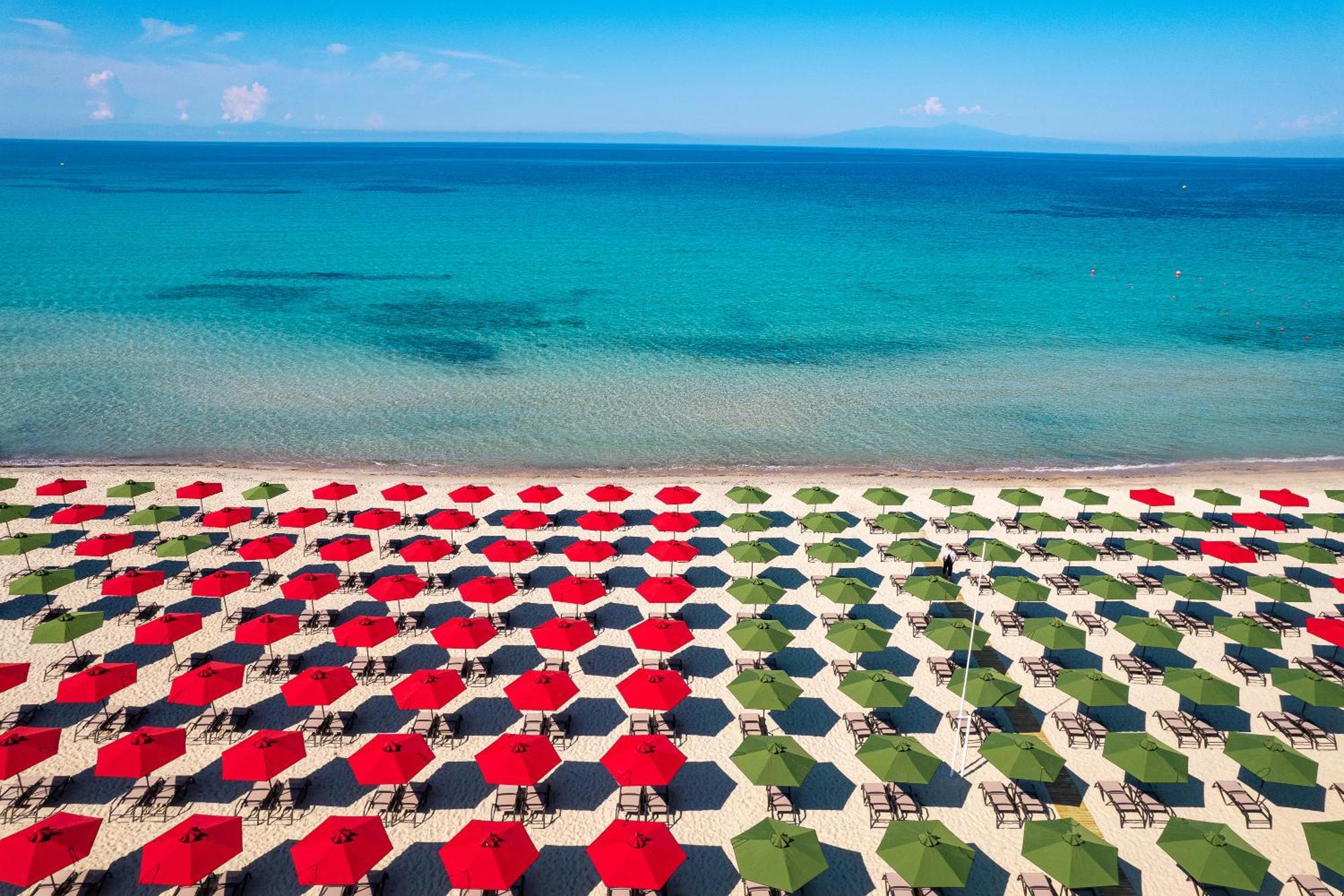 Simantro Resort Sani  외부 사진 The beach of Portals Nous