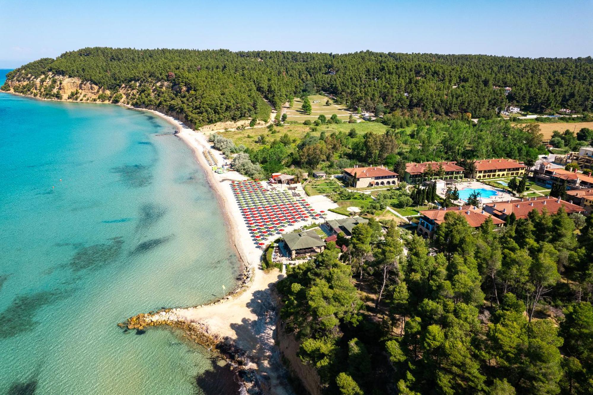 Simantro Resort Sani  외부 사진 Aerial view of the resort