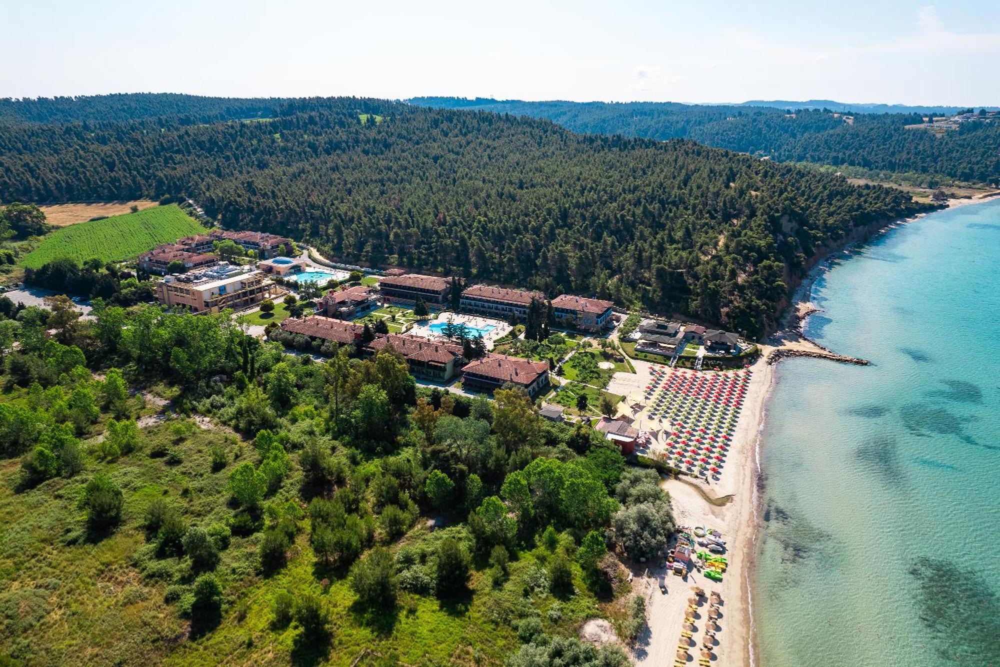 Simantro Resort Sani  외부 사진 Aerial view of the resort